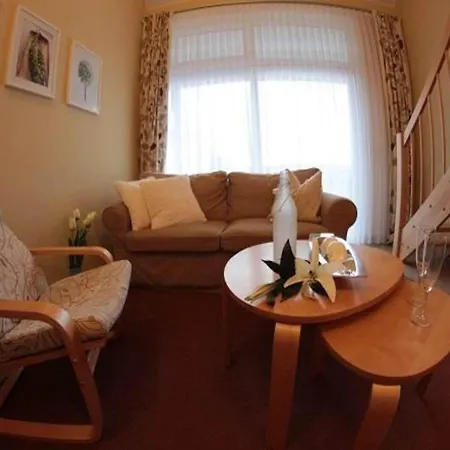 Apartment Mirow, *